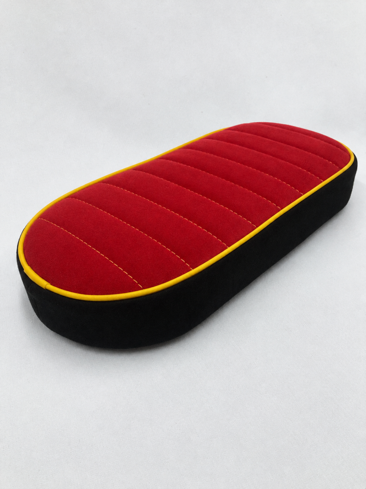 Schwalbesitz Alcantara Rot-Schwarz